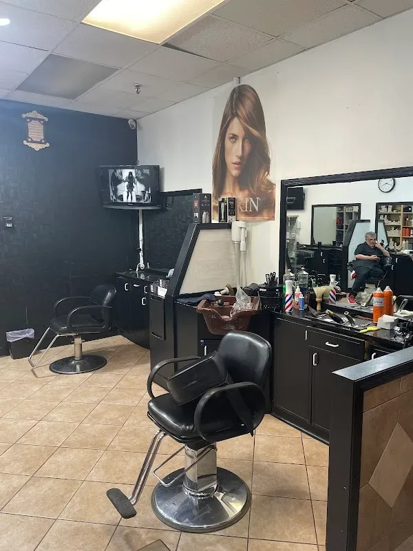 Roby's Barber Shop — Barber shop in Calgary